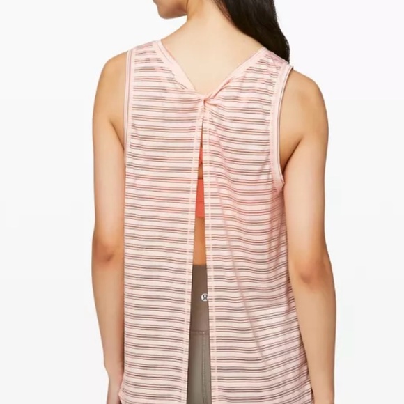 Lululemon meet halfway tank striped Sz 6-8 tie back light pink - Picture 2 of 10